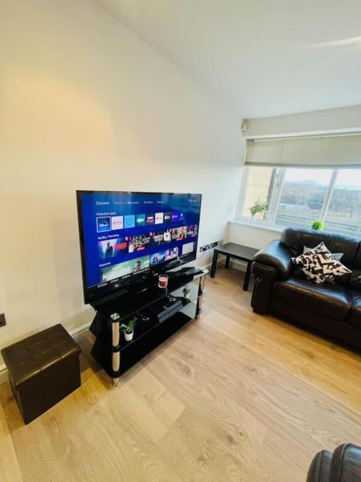 Stunning Flat By Quayside With Balcony!! Apartment Newcastle upon Tyne Bagian luar foto